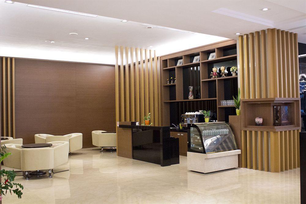 Guanko Hotel Chiayi Exterior foto